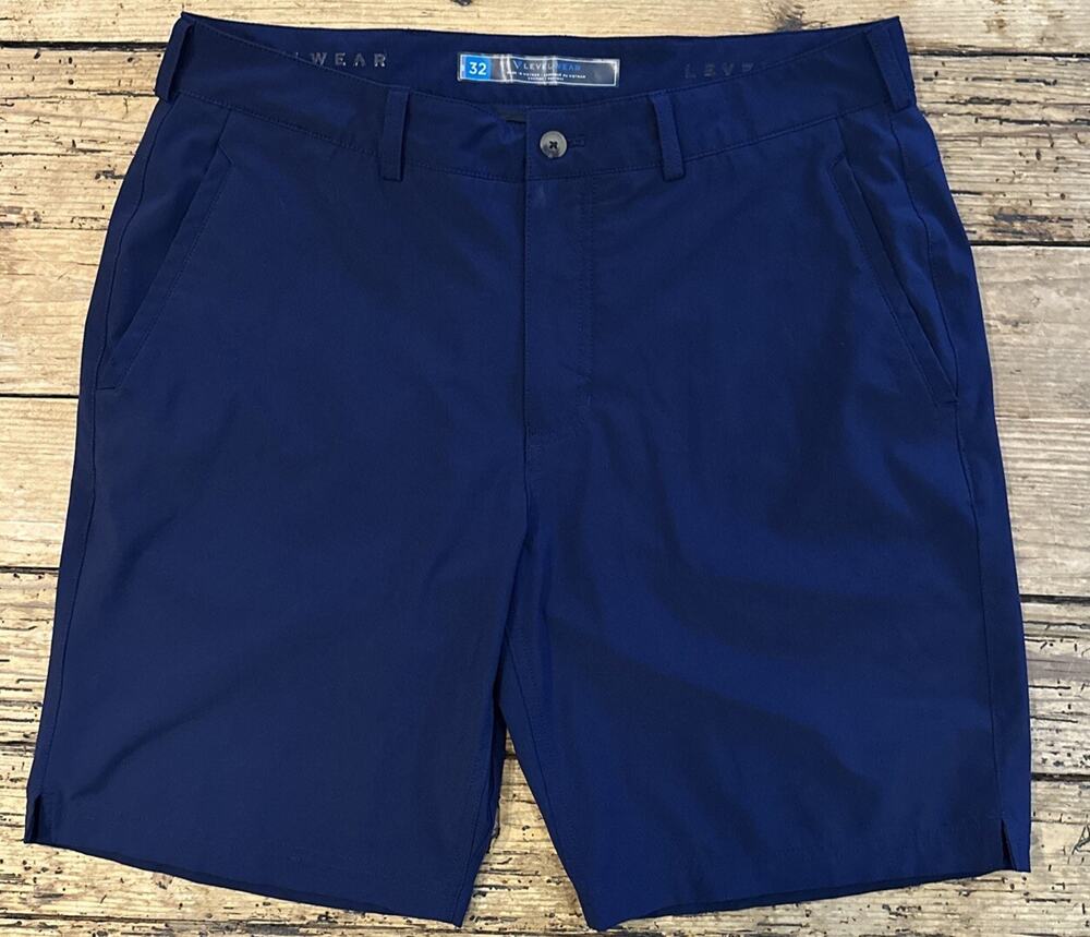 Levelwear Men’s Navy Clutch Style Golf Shorts Size 32